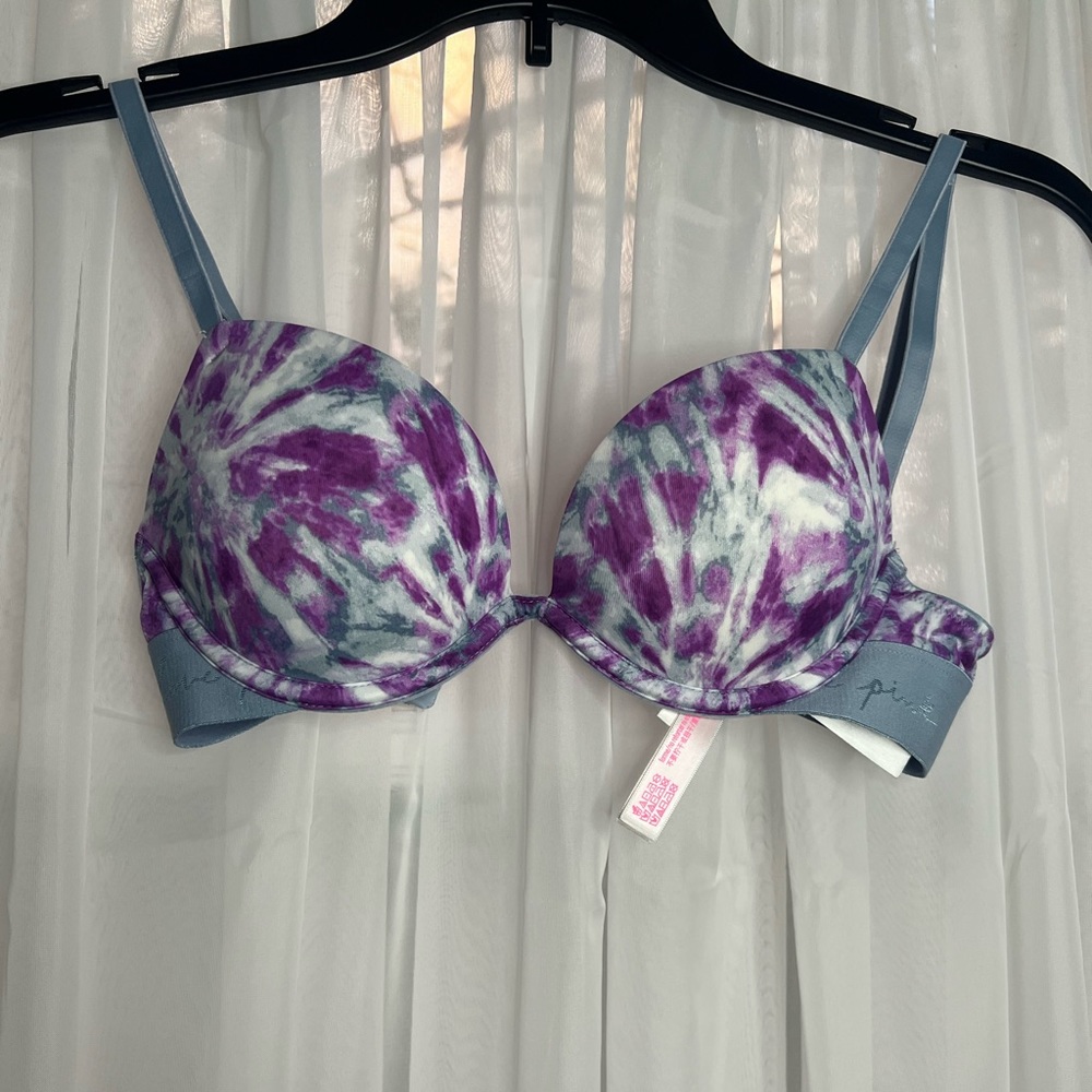 PINK Victoria’s Secret Super Push Up Bra